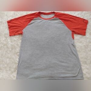 Old Navy men's size XXL red and gray active shirt